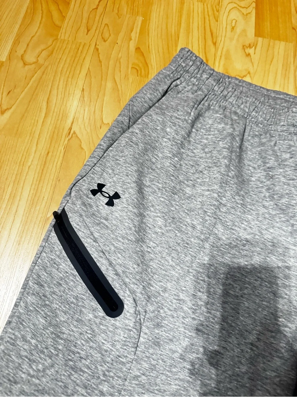 Under Armour Heather Gray Performance Joggers - Picture 3 of 4